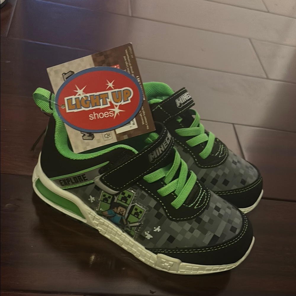 Kids Shoes - Green and Black